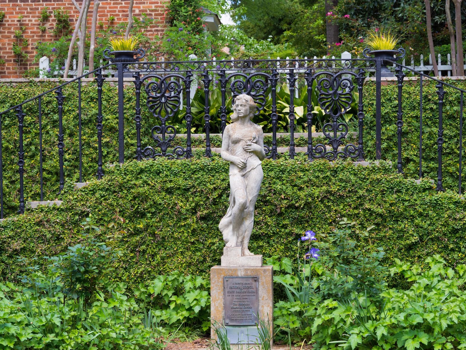 Left camera position